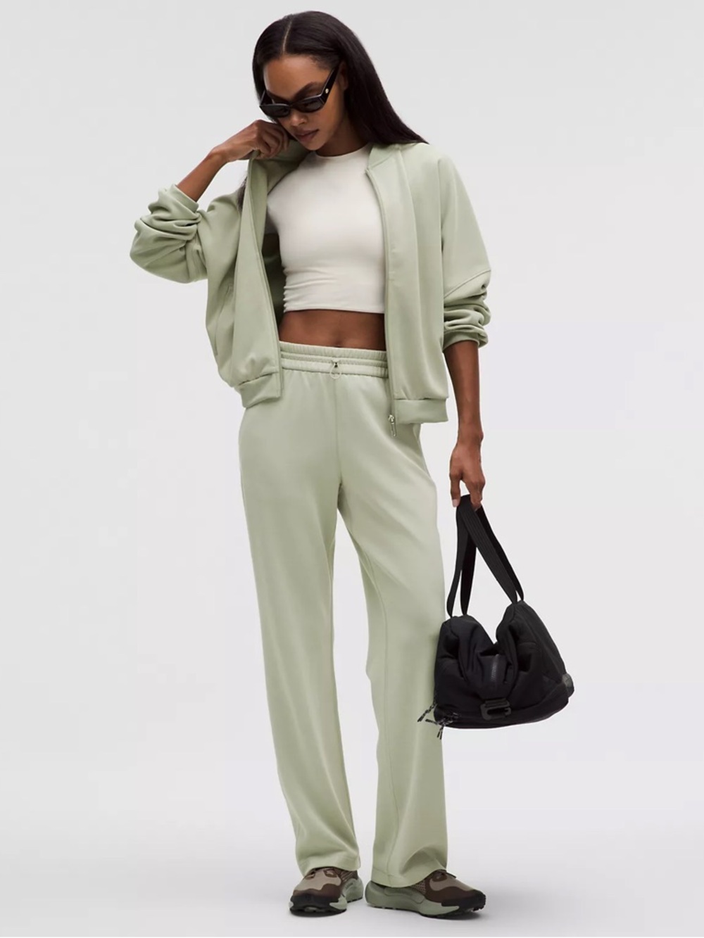 lululemon athletica softstreme sweatpants